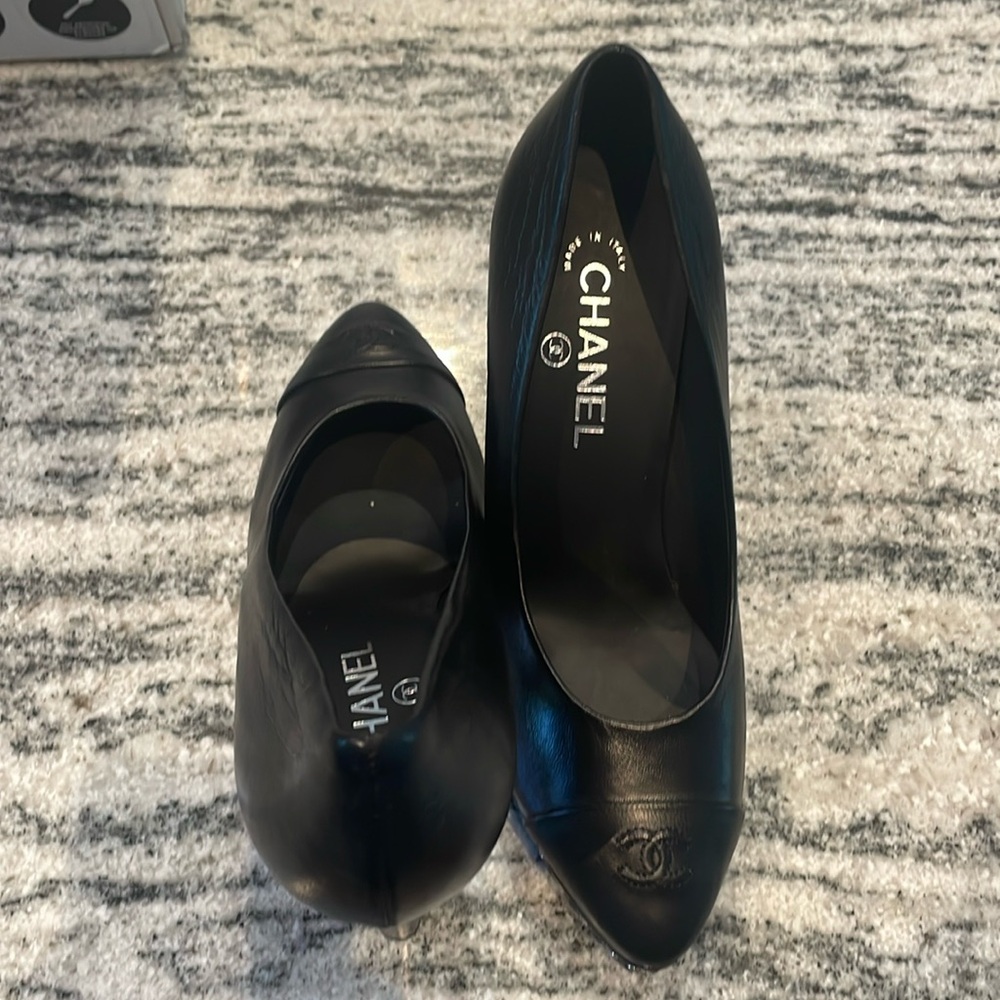 Black Lambskin Chanel Pumps
